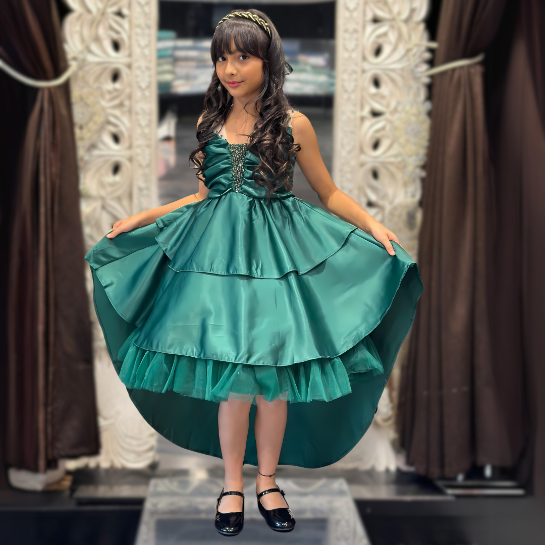 AMIYAH SATIN TIERED DRESS - EMERALD GREEN