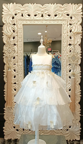 JANA WHITE AND GOLD DRESS