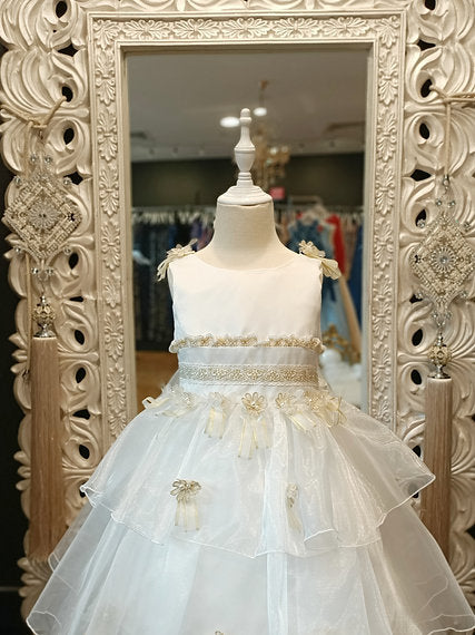 JANA WHITE AND GOLD DRESS