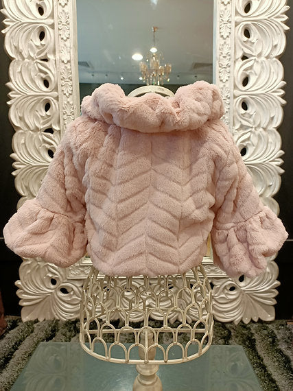 FUR SHRUG DUSTY PINK WITH BROOCH