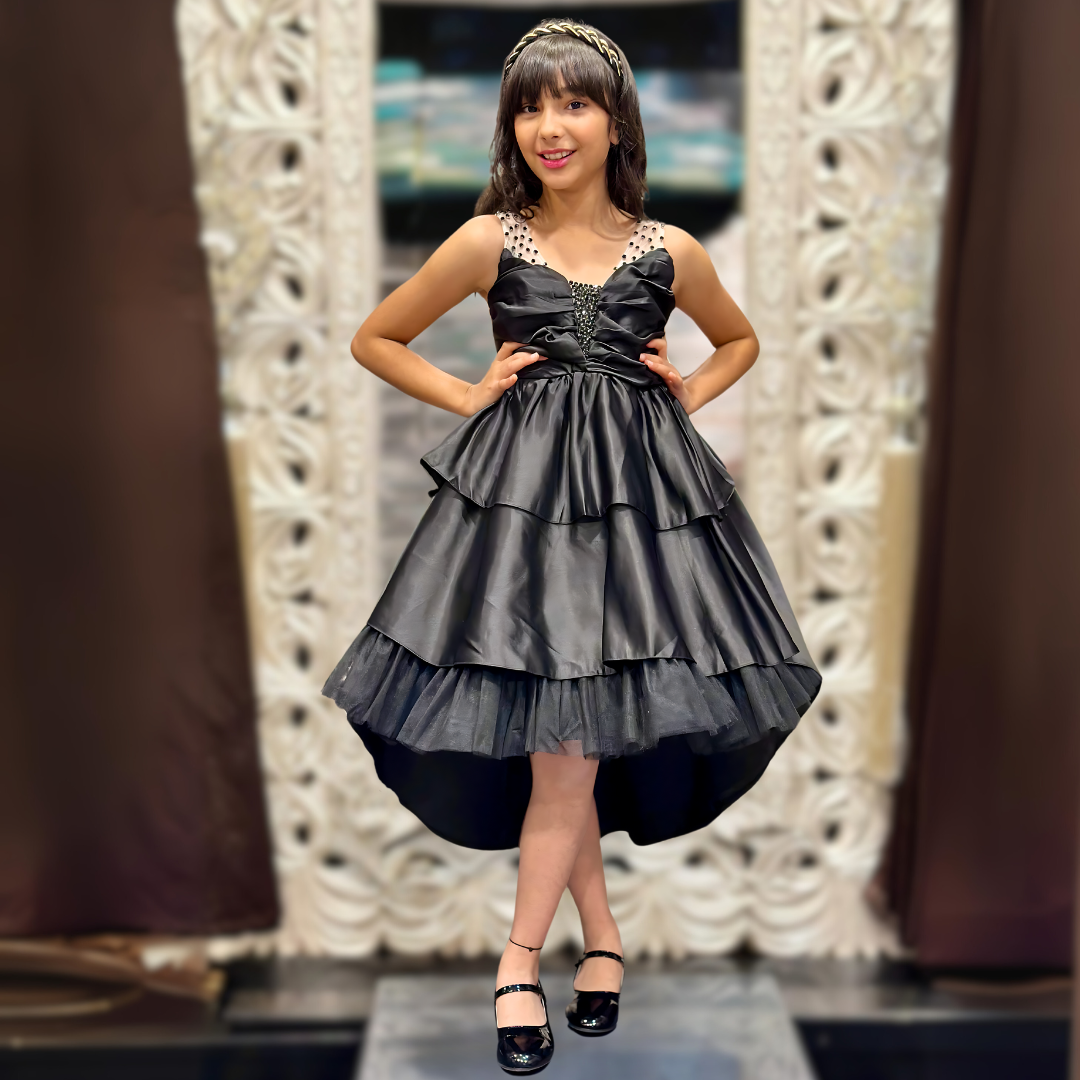 NYLAH SATIN TIERED DRESS - BLACK