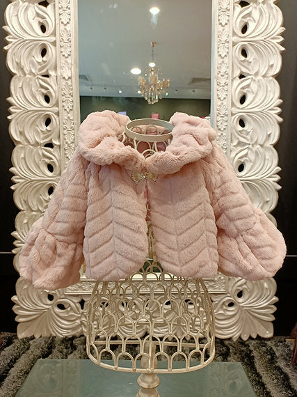 FUR SHRUG DUSTY PINK WITH BROOCH