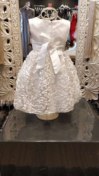 EVERLEY WHITE BOW BABY DRESS
